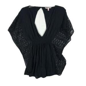 Victoria's Secret Plunge V-Neck Top Size XS Crochet Insert Back Cut Out 3070-3